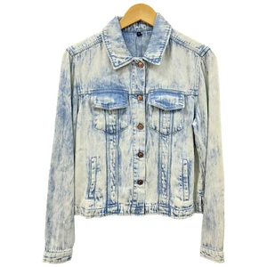 Wholesale Women's Casual Denim Jackets with Button Detail LYOCELL/Cotton Blend Breathable Medium Wash