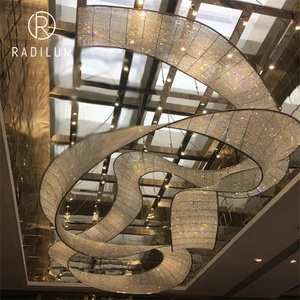 Luxury Glass Chandelier Modern Artistic Style for Hotel Lobby Foyer Designer Metal Glass LED Light Project Ribbon Sculpture Lamp