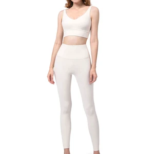 Top Selling Plus Size Women's Yoga Sets Breathable Quick Dry 2 Piece Set Stylish Casual Fitness Gym Wear Spandex Polyester