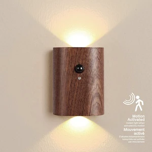 Magnetic Solid Wooden Rechargeable LED PIR Human Motion Activated Sensor Lights with Battery for Staircase Stairway Corridor