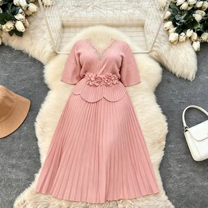 Elegant Woman 2-Set Fashion Suit Unique Pleated V-neck Top Loose Skirt Pleated Design Plus Size Free