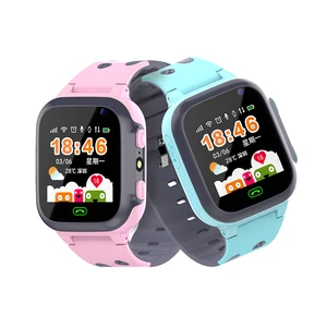 Spanish Kids Smart Watch Espanol Interface Location Tracking Children Protector With SOS Portuguese GPS Smart Watch Flashlight