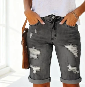 Women's Plus Size Mid Waist Denim Shorts Vintage Style Breathable Quick Dry Fashionable Ripped Holes Rough Edges Winter 3D