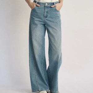 OEM ODM Women Retro Chic Denim Jeans High Button Rolled Hem Straight Leg Casual Blue Pink White 3 Color Choice Logo Waist