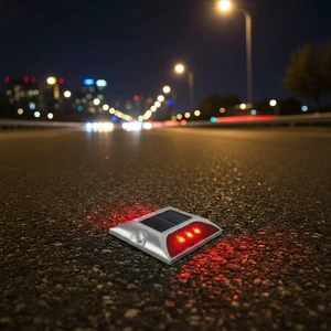 Cat Eye LED Solar Street Lights Aluminum Reflective Road Signs With Waterproof IP68 Flashing Road Studs