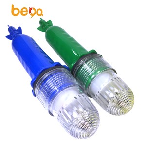 Underwater Strobe Led Fishing Light Underwater Led Twinkle torpedo Fishing Net Light Attracting Fishing Light 3V