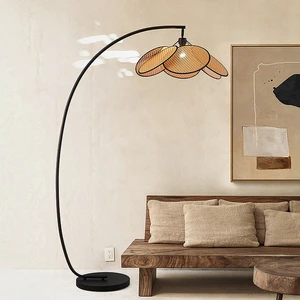 Japanese-Style Wabi Sabi Creative Sofa Bedroom Decorative Modern Handmade Natural Rattan Lampshade Flower Floor Lamp Black