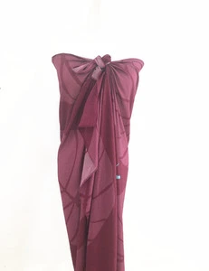 2025 OEM Service custom design print soft rayon pareo sarong beach wrap beach cover up