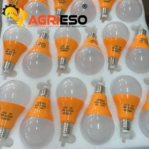 A Type H Type Chicken Cage LED Bulb with Wire Broiler Layer Breeding Poultry Lighting