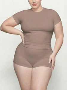Smoothing Plus Size Women's Casual T-shirts Crew Neck Short Sleeve Oversized Skinny Fit Sets