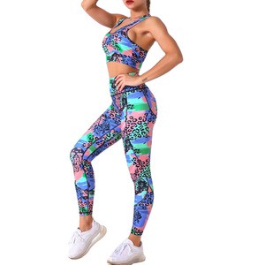 Yoga Set for Women Fitness Clothing 3-Piece Seamless Sports Bra Leggings Activewear Gym Workout Pilates Meditation Running Front