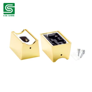 Decorative Metal Lamp Holder Golden Brass or Silver Finish Durable and Customizable Bulb Socket for Lighting Fixtures