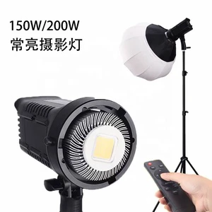 Photography Lighting Equipment Remote Control LED Video Light Ce OEM Aluminum Alloy 150w 200w with 285cm Tripod.65cm IP65 95 120