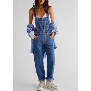 Trendy Streetwear Women's Denim Bib Overalls Wholesale Classic High Waisted Jeans Jumpsuit 90s Retro Baggy Denim Dungarees