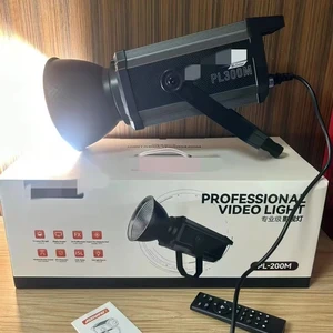 RL-200M Professional Grade Film and Television Light PL300M HD Real-time Photography Highlight Light