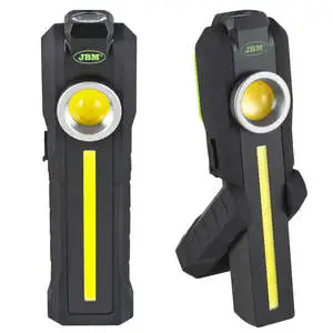 Pocket flashlight with battery