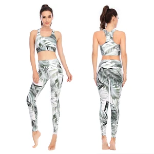 Wholesale Supplier Best Selling New Design Fashionable Women Yoga Set Solid Soft Lightweight Breathable Quick Dry Gym Wear 2