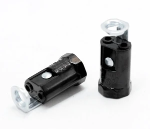 E12 Metal Screw Good Quality 2 Year Warranty Guangdong Bulb Socket Lamp Base