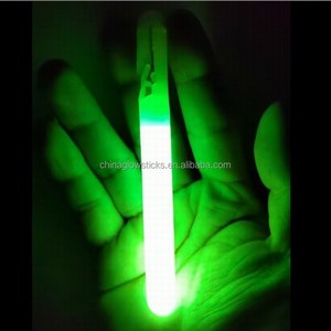 4 Inch Plastic Waterproof Glow Stick Fishing Float with Powder Light and Clip