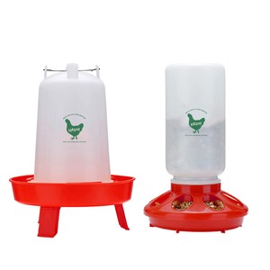 Home Use 1.5L 1Kg Capacity Red Color Plastic Automatic Poultry Feeders And Drinkers Chicken With Adjustable Legs