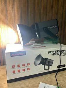 T200RGB Photography Light - Professional-level, high-definition lighting equipment for live streaming and film production