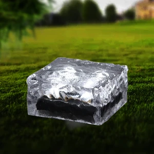 2024 Hot Sale Waterproof Pathway Landscape Glass Ground Ice Brick Decor Led Solar Lights