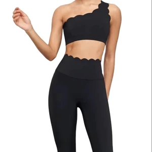 2025 New Style Solid Front Yoga Set with Custom Logo 3-Piece Sweat-Wicking & Breathable Workout Set