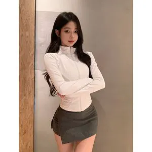 2025 Quick-Dry Women's Long-Sleeve Sports Jacket Tight-Fitting Yoga Top for Outdoor Running Protection Sun Protective Clothing