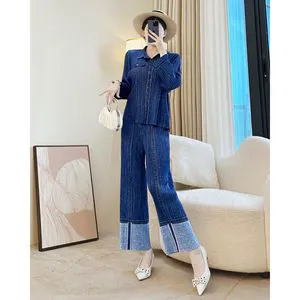 2025 Autumn New Generation High-End Women's Denim Suit Miyake Pleated Two-Piece Straight Pants Loose Fit Casual Weave
