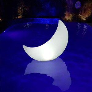 Hot Sale Crescent Moon Inflatable Decoration Solar Floats LED Lighting Backyard Party Lake Beach Waterproof IP68