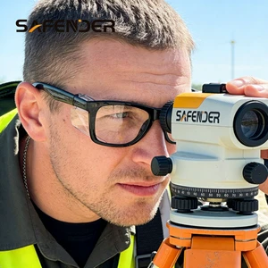 New Besting Selling PC Material Anti-Fog Anti-Crash Full-Frame Eye Protection Clear Lenses Black Side Shield Safety Glasses