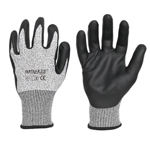 ULTAC Class D Anti-cut Soaked Black Nitrile Foaming Plam Anti Cut Industrial OEM Logo Safety Gloves Cut Resistant Gloves