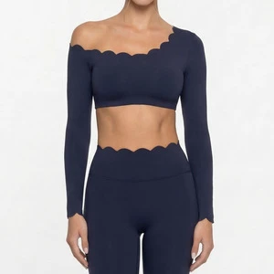 Women Lace Long Sleeve Yoga Top Off Shoulder Casual Sports Wear Skin-friendly Yoga Shirt With Built-in Bra For Fitness Workout