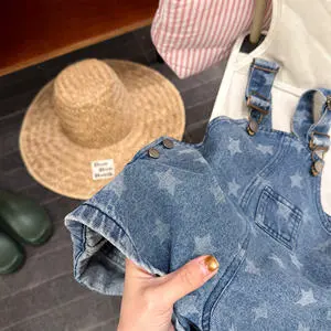2026 Girls' Korean Style Summer Cotton Denim Overalls Jumpsuit Shorts With High Waist And Star Pattern Baby Shorts