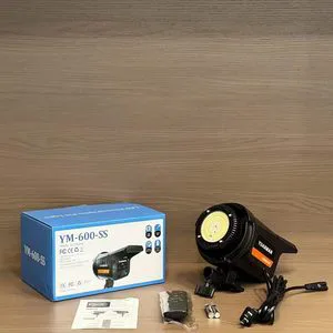 YM-600-SS Photography Light - Professional Live Streaming Backlighting Lamp - Host Lamp - Beauty LED Photography Lamp NEW