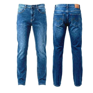 Men's Straight Mid-Rise Classic Fit Breathable Eco-Friendly Light Wash Denim Jeans with Five Pockets and Washed Finish Autumn