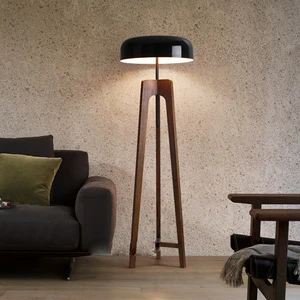 Luxury Decorative Wood Tripod Floor Lamp for for Home Hotel Villa Room Decoration Handmade Wooden Floor Lamp