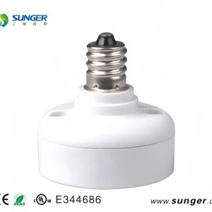 For E12-GU24 Screw Plug Lamp Socket Adapter White Aluminium+Plastic Bulb Holder AC125-250V CE/RoHS Certified 2-Year