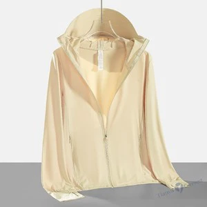 Breathable Cooling Anti-Bacterial Quick Dry Eco-Friendly Sun Shirt UPF50+ Lightweight Long Sleeve Hooded Jacket for Hiking