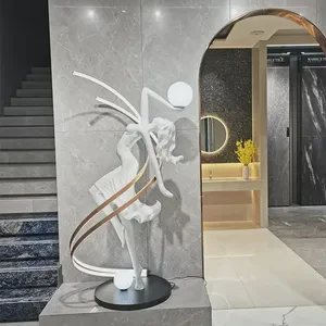 Lady Woman Modern Sculptural Floor Lamp Human Design Floor Lights Hotel Nordic Living Room Corner Resin Sculpture Standing Lamp