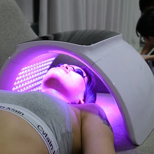 Tri-fold High Quality Calcium Supplement Red Light Therapy PDT Machine New Light For Skin Care Treatment In Beauty Salons