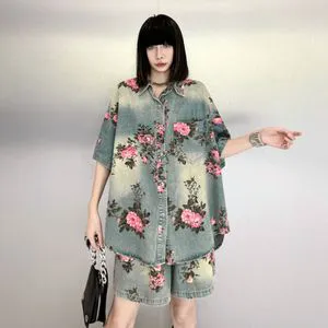 Retro Hong Kong Style Fashion Denim Suit Women's Niche Design Distressed Flower Shirt + Elastic Waist Shorts