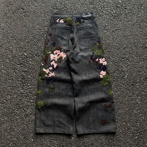 High Quality Custom Designer Raw Selvedge Baggy Denim Jeans Men's Artistic Embroidery Wide Leg Vintage Jeans MOQ Private Label