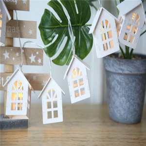 New Design Nordic Style Wooden House Shaped LED Light String Waterproof Warm White Atmosphere Bedroom Decorative String Lights