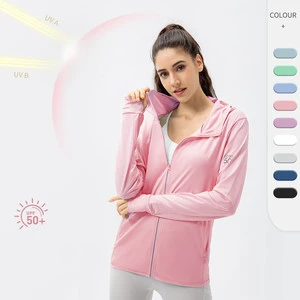 Custom Logo Upf50+ Women's Casual Uv Protection Clothing Quick Dry Women Rash Guard Hooded Skin Clothing Sunscreen Clothing