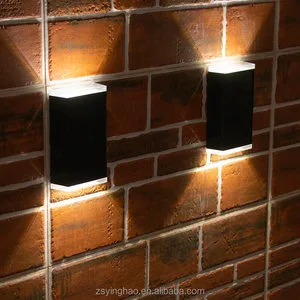 Warm White Outdoor IP65 Waterproof Wall Mounted Garden Fence Decoration up Down LED Solar Panel Wall Lamp