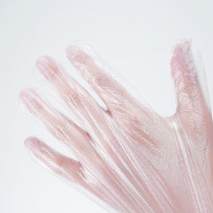 OEM PE Medium Thickness Disposable Waterproof Kitchen Food Safety Hand Gloves Powder Free 100 Pcs Box