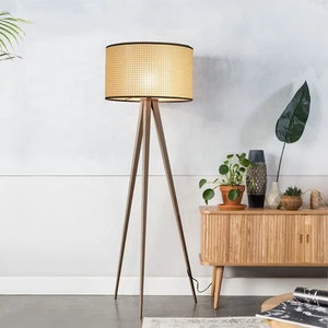 Rattan Shade Tripod Soild Walnut Wood Tripod Standing Lamp Wooden Floor Lamp