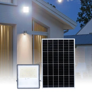 Factory Prices Security 100w 200w 300w 400w Outdoor Courtyard Lighting Solar Powered Outdoor Flood Light