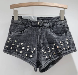 Women's High Waist Distressed Denim Shorts With Rivet Decoration Casual Summer Style